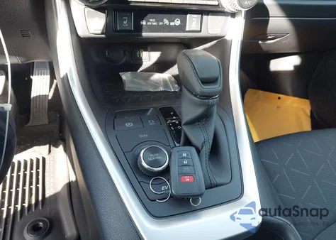 2025 Toyota Rav4 Hybrid Xle z USA, uszkodzony, nr VIN JTMRWRFV9SD345357